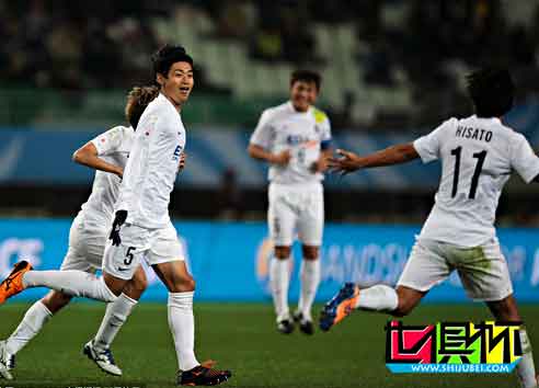 世俱杯-广岛三箭3-0非洲冠军 半决赛将对阵河床