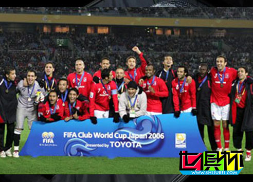 2006世俱杯-阿伯特里卡梅开二度 阿赫利2-1胜美洲获得季军