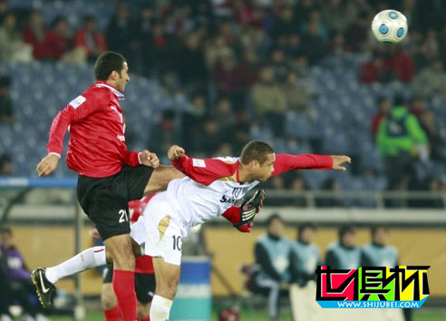 2008世俱杯-阿德莱德获胜 阿赫利教练炮轰埃及媒体