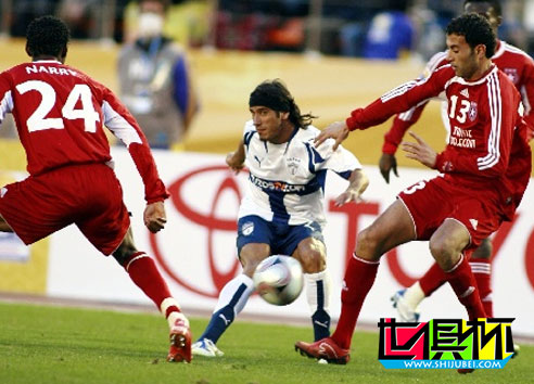 2007世俱杯第二战：萨赫尔1-0胜帕丘卡 将挑战博卡